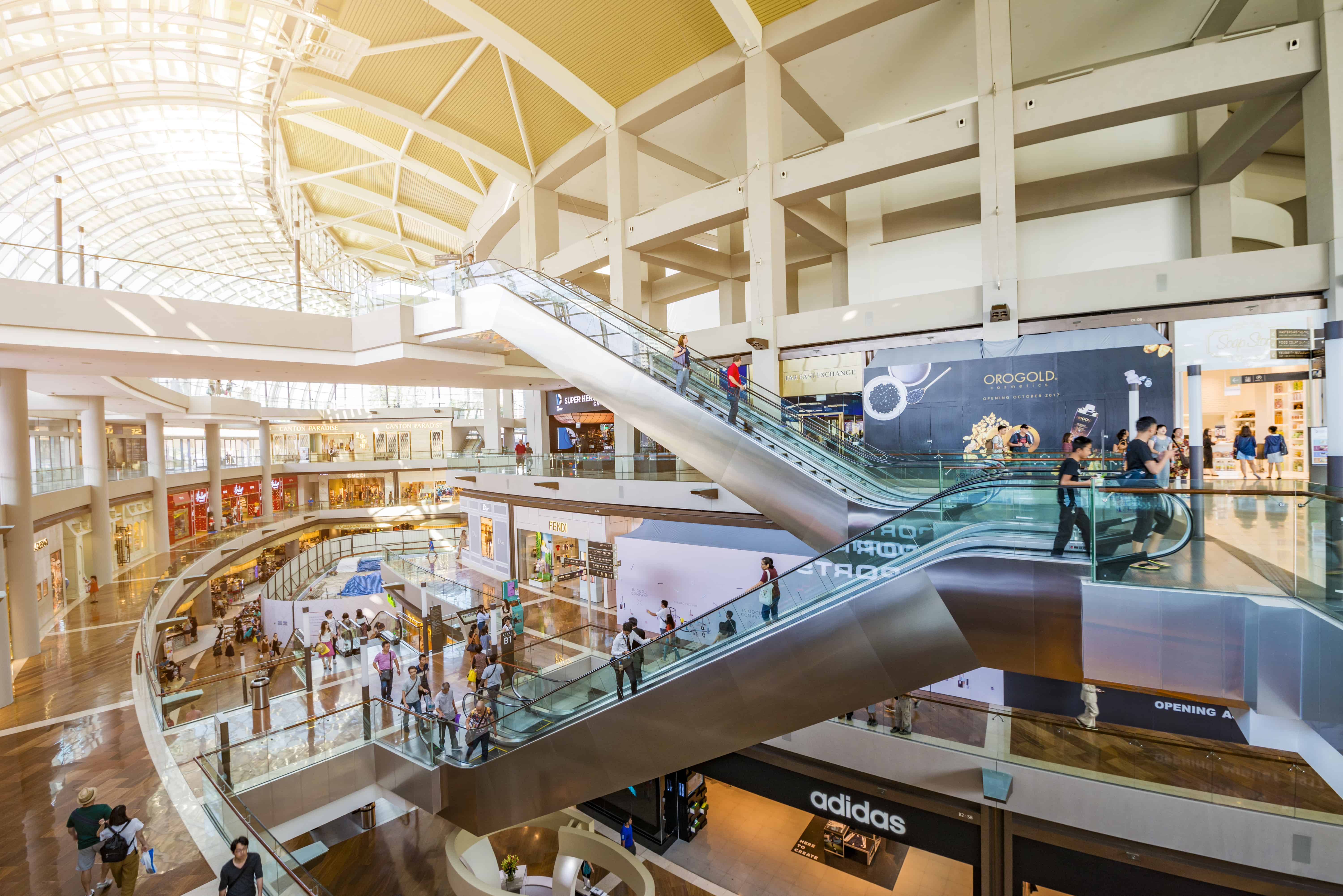 Trung tâm thương mại