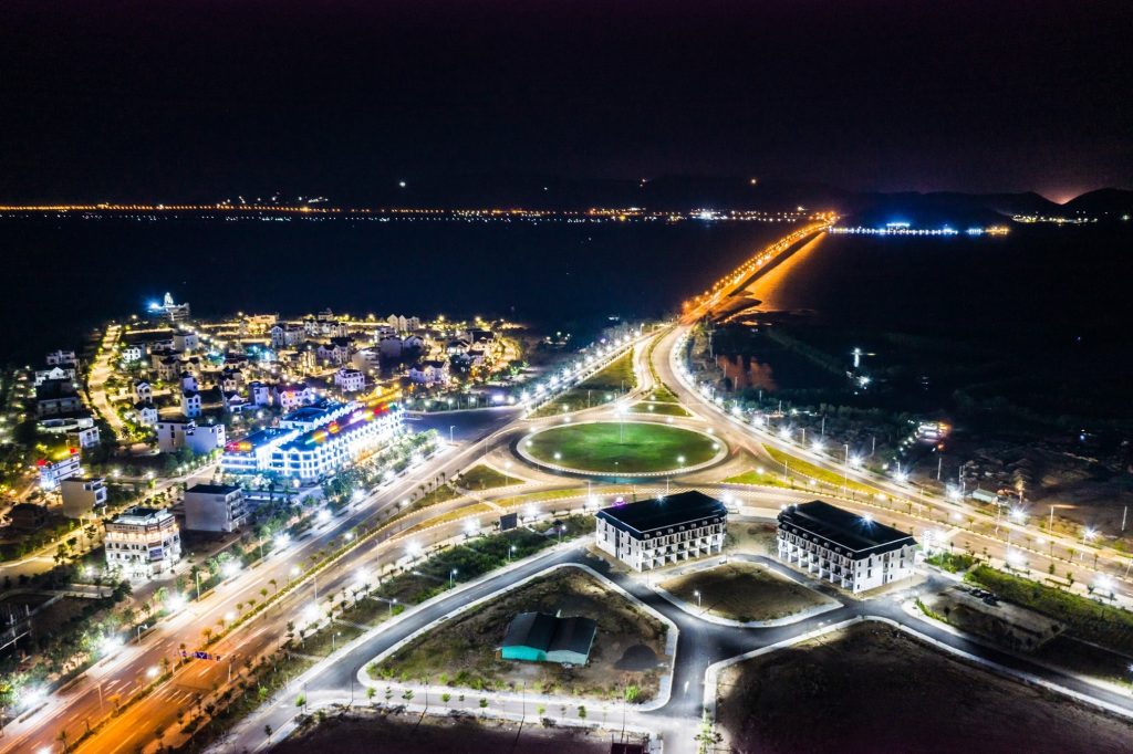 Triển vọng nào cho Quy Nhơn phát triển đô thị cảng biển và kinh tế đêm?